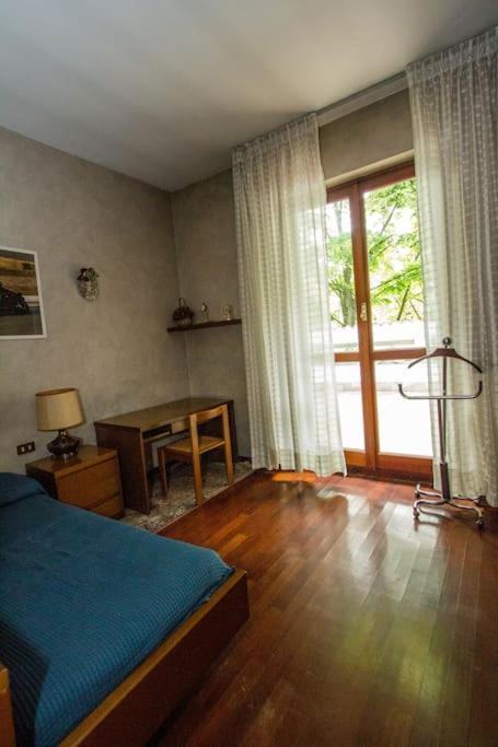Casa Su Lago Privato A Due Passi Da Milano Segrate Buitenkant foto