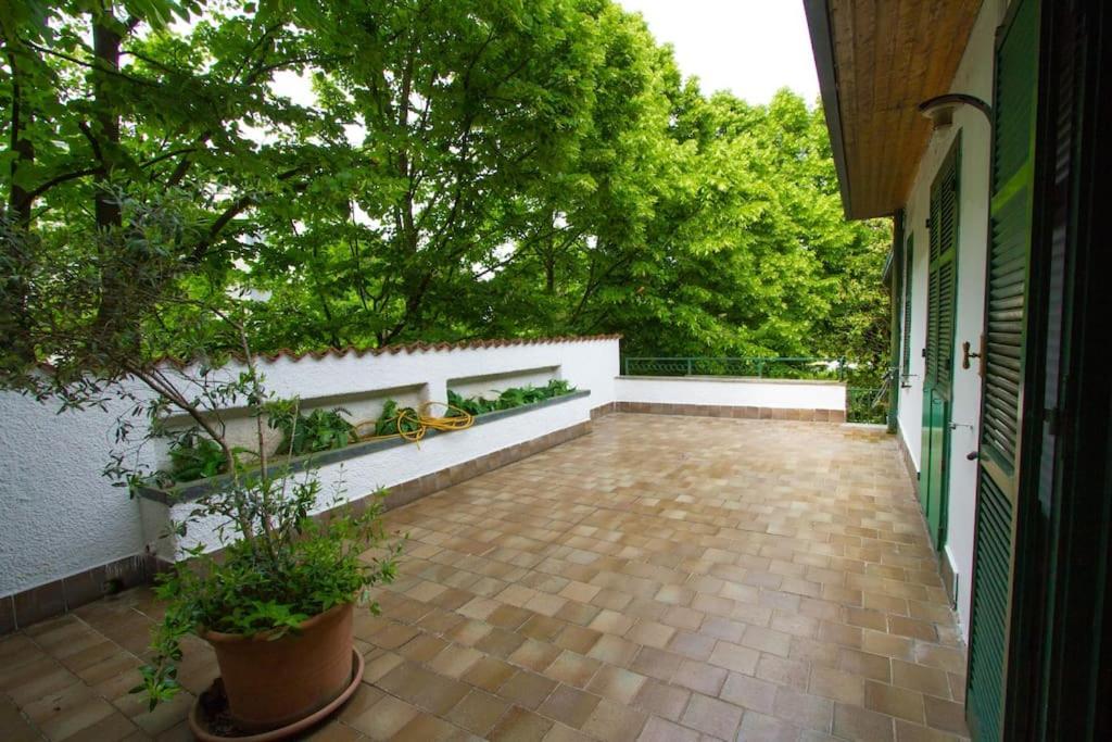 Casa Su Lago Privato A Due Passi Da Milano Segrate Buitenkant foto